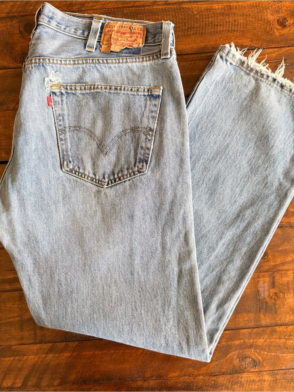 Y2K Levi’s 501 Straight Leg Button Fly Jeans, Men’s Size 40x32